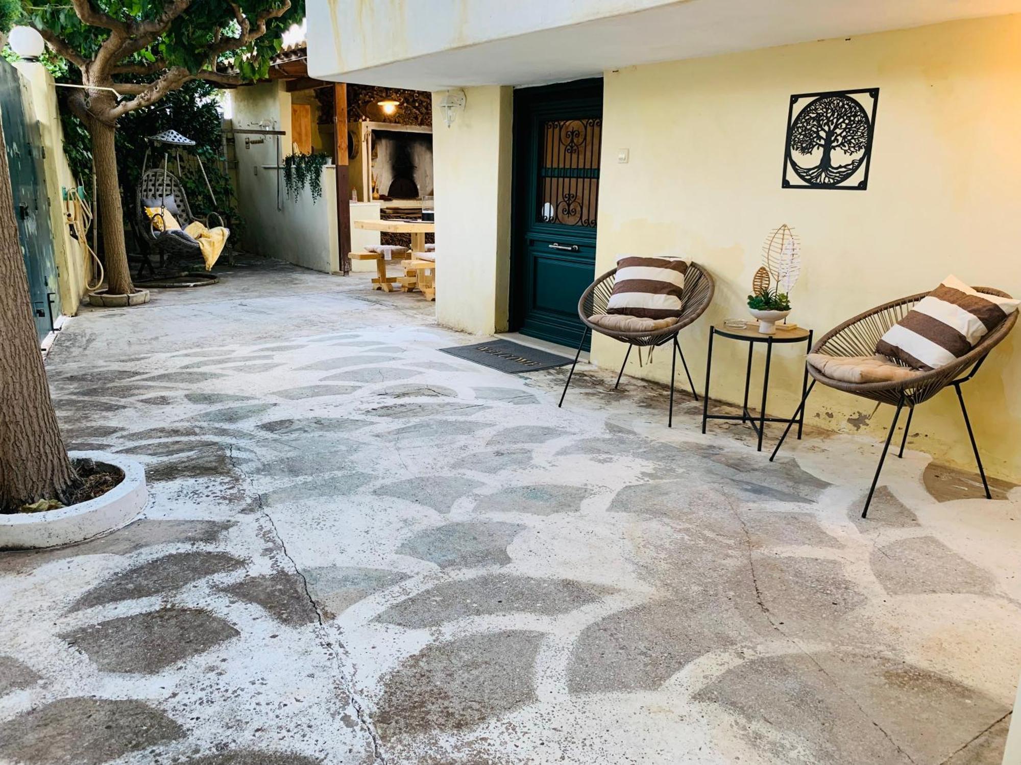 Airport Cottage House アルテミダ エクステリア 写真